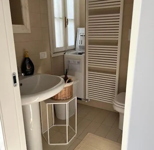 Residenza In Palazzo Storico Nel Cuore Di 公寓 *